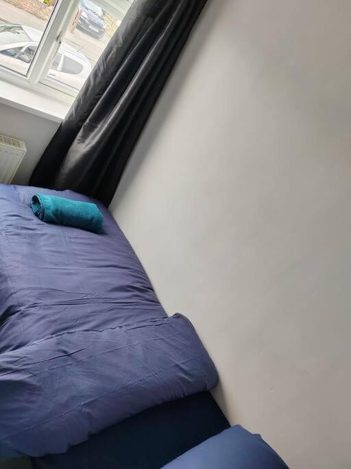 Appartamento Cosy Brighouse 3 Bed House-Great For Contractors Esterno foto