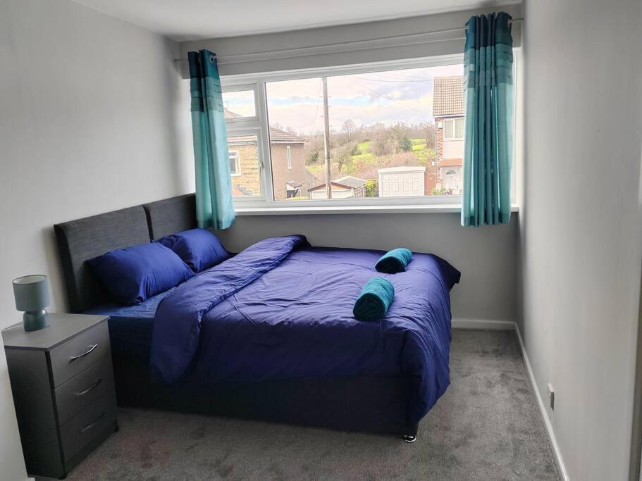 Appartamento Cosy Brighouse 3 Bed House-Great For Contractors Esterno foto
