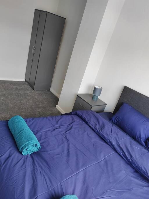 Appartamento Cosy Brighouse 3 Bed House-Great For Contractors Esterno foto