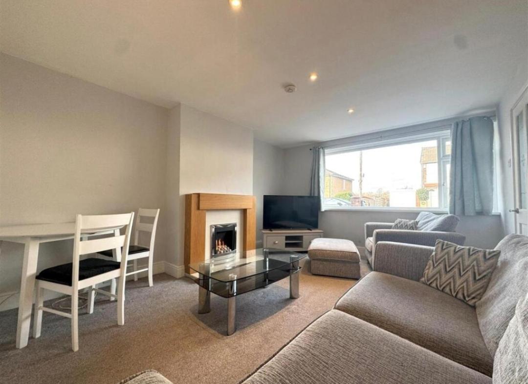 Appartamento Cosy Brighouse 3 Bed House-Great For Contractors Esterno foto