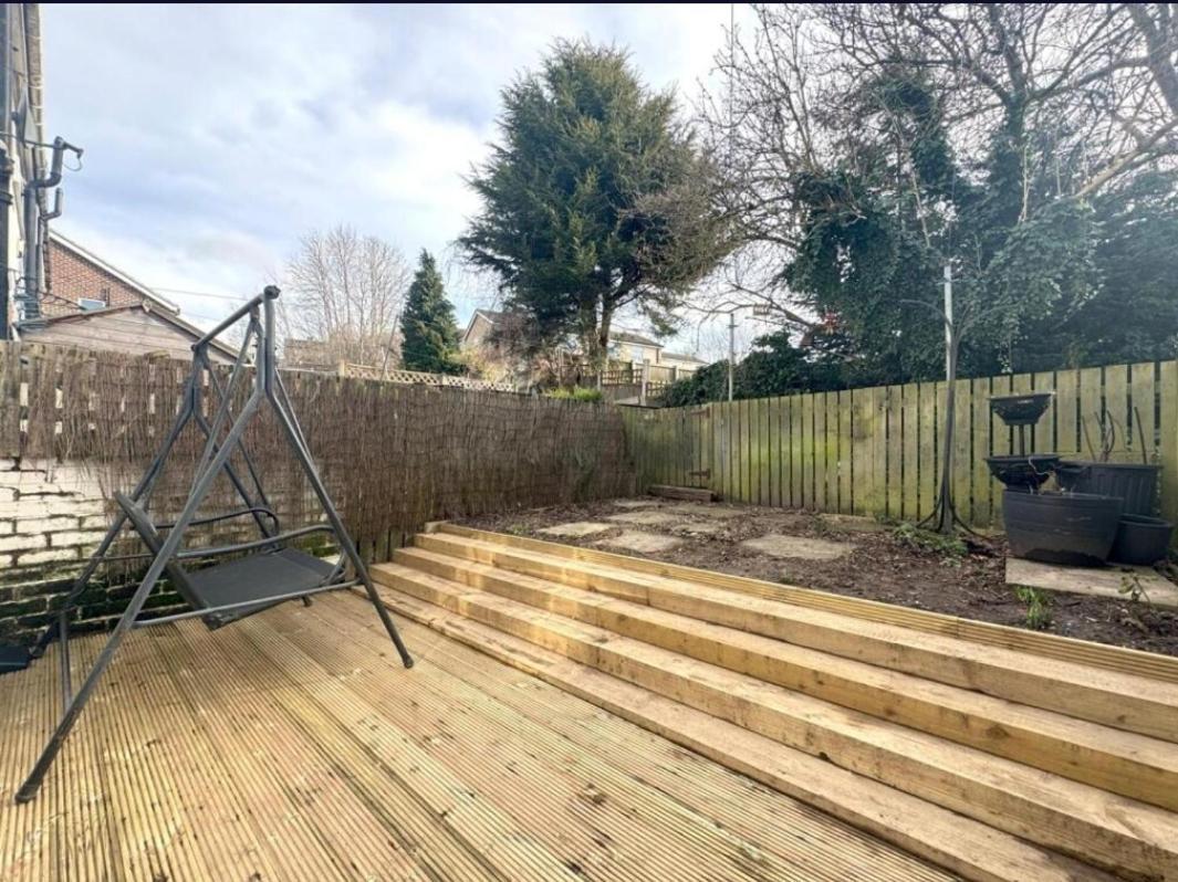Appartamento Cosy Brighouse 3 Bed House-Great For Contractors Esterno foto